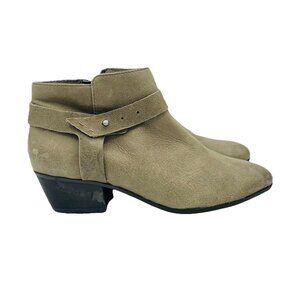 Clarks Shoes Womens Size 6 M Tan Brown Leather Boylan Dawn Booties Ankle Boots